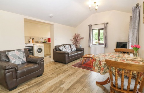 Llanrwst Cottage | Y Stabal
