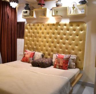 Pulikeshi Nagar Hotel | Ya Inn Rooms & Suites