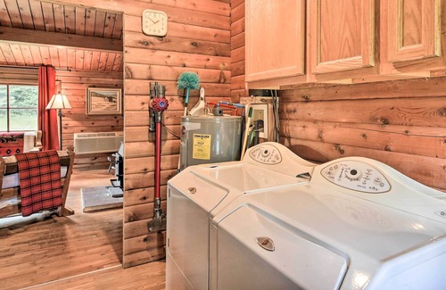 Troy Cabin | 'Yaakwards' Log Cabin in Yaak River Valley!
