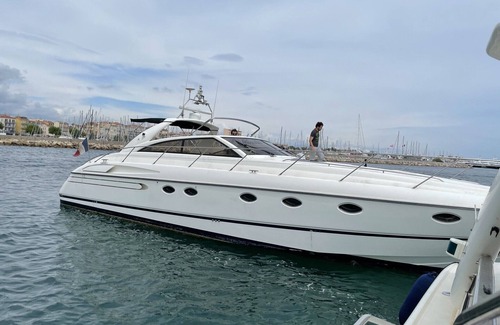 Pointe Croisette Boat Rental | Yacht 17M Cannes Croisette Port Canto, 3 Bedrooms, air conditioning, tv