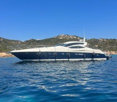 Arzachena Boat Rental | Yacht Cantieri Sarnico 60 feet