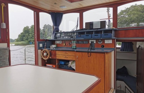 Hohenlychen Boat Rental | Yacht charter in Mecklenburg Lake District. Cormorant 1260 (1998)