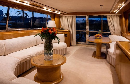 La Spezia Boat Rental | Yacht San Lorenzo 22
