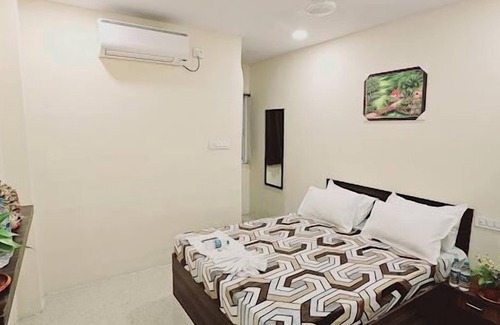 Fish Market Hotel | YADUKUL HOTEL