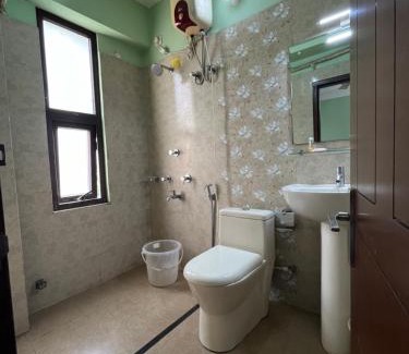 Siliguri Hotel | Yaksha Holiday Home