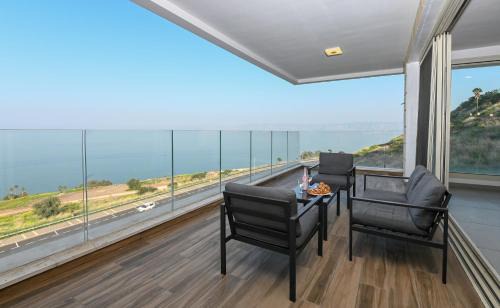 Tiberias Apartment | Yalarent Europe apartments- Luxury big apartmens with lake view