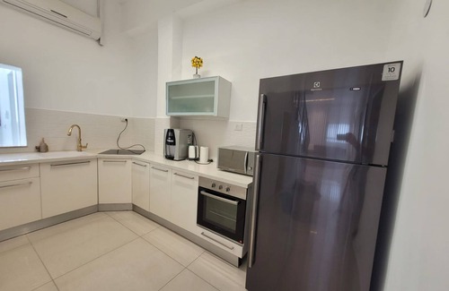 Tiberias Old City Apartment | YalaRent Promenade amazing 3BR apt
