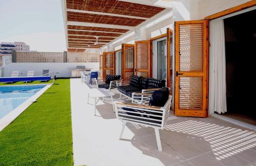 Eilat Apartment | YalaRent Suff mountains- Garden apartment with private pool