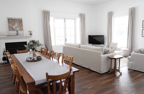 Yallingup House | Yallingup Homestead Guest House