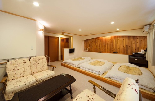 Takayama House | Yamanoryosha Nakaodaira