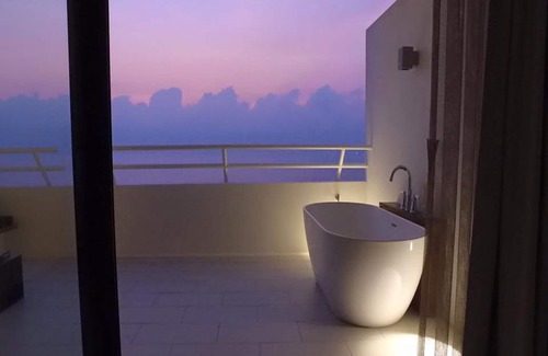Pak Nam Pran Hotel | Yambay Hua Hin
