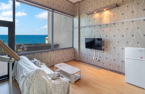 Sokcho House | Yangyang Belita Pension