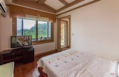 Yangyang House | Yangyang Mama Healing House Pension
