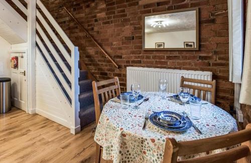 Ledbury House | Yarlington Mill