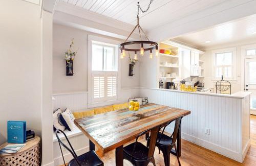 Seabrook House | Yarmouth Yacht Club