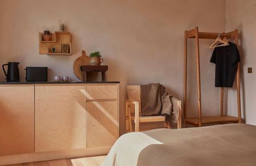 Ballycastle Apartment | Yarn - Elmo Deluxe Suite