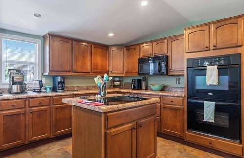 Ashley Oaks House | Yarnell Place West Knoxville 3 Bedroom 2.5 Bath