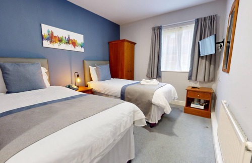 Yarnfield Hotel | Yarnfield Park Training Centre