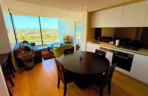 Docklands Apartment | Yarra Accommodation
