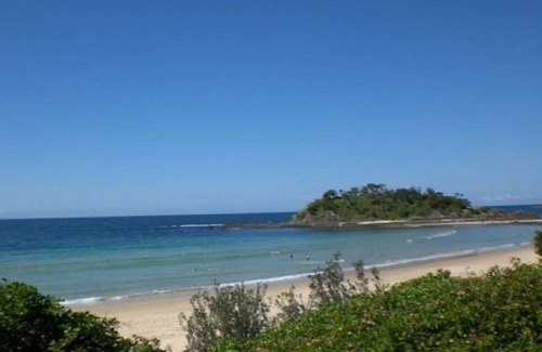 Bungwahl Cottage | Yarramin Park Farmstay - Pet Friendly, Couples Retreat.