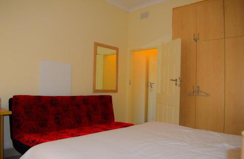 Ladysmith Bed & Breakfast | Yaseens B&B