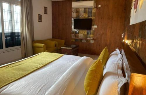 Gonda Resort | Yashmay Villa Club & Resort