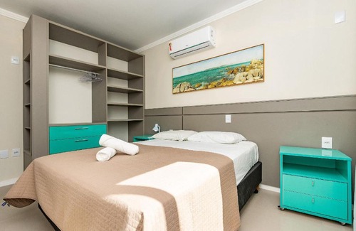 Quatro Ilhas Apartment | Yasmin 101 – Lindo Apartamento com Vista Panorâmica para o Mar em Quatro Ilhas, com Roupa de Cama e Toalhas Inclusas.