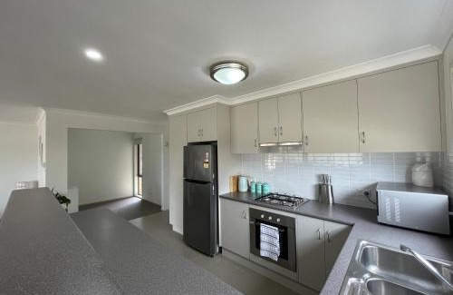 Yass Apartment | Yass Valley Stays - Convenient & Comfortable