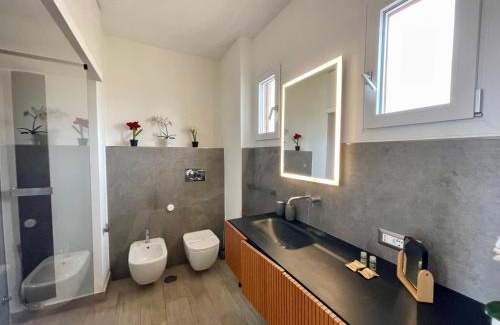 Quartiere XVII Trieste Apartment | YCH-Attico con splendida vista su Villa Ada