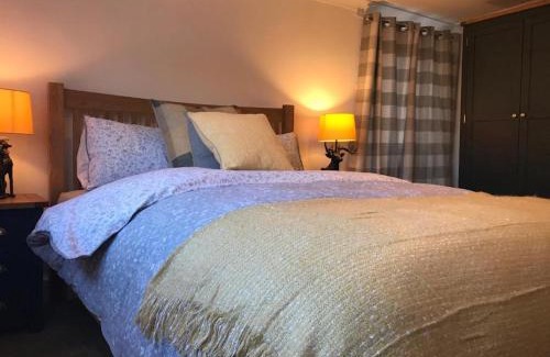 Neatishead Bed & Breakfast | Ye Olde Saddlery B&B