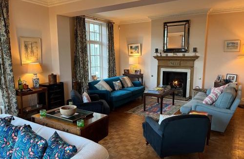 Earle House | Yearle House