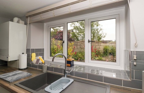 Great Broughton Cottage | YEAT STOUP COTTAGE, pet friendly in Great Broughton, Cockermouth