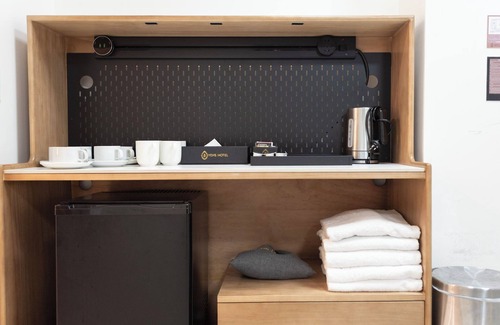 Darling Harbour Apartment | YEHS Hotel Sydney Harbour Suites
