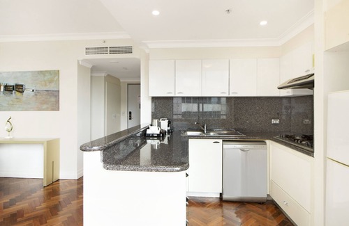 Darling Harbour Apartment | YEHS Hotel Sydney Harbour Suites