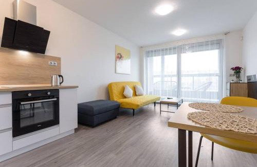 Prague 9 Apartment | Yellow apartment with PARKING