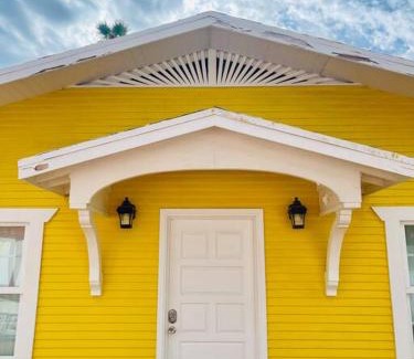 Villas de Rosarito House | Yellow Beachfront Dream Home