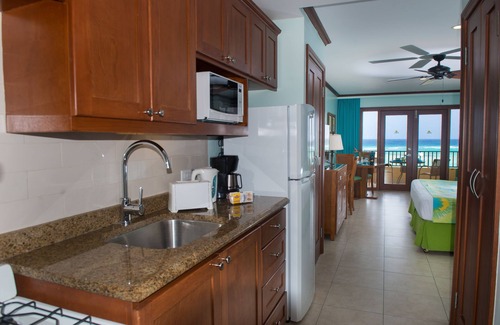 Saint Lawrence Hotel | Yellow Bird Hotel