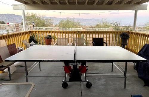 Palm Springs House | Yellow Cactus Oasis