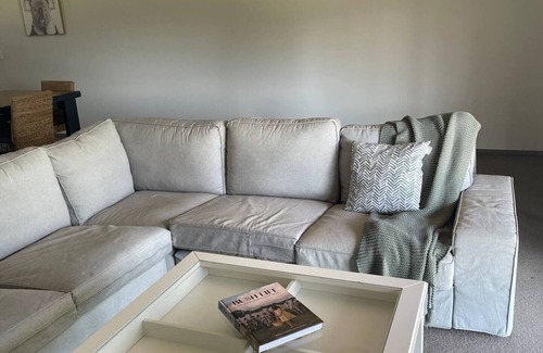 Broke House | Yellow Rock Retreat | relaxing fun for the whole family including pets