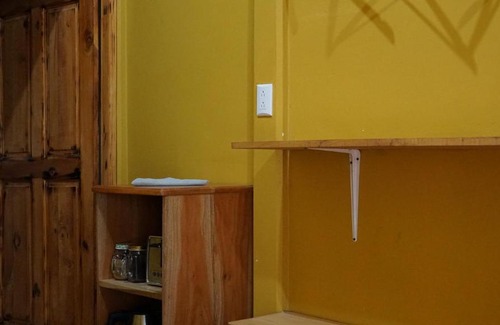 Bijagua Apartment | YELLOW SUNRISE - Rio Celeste Dreams