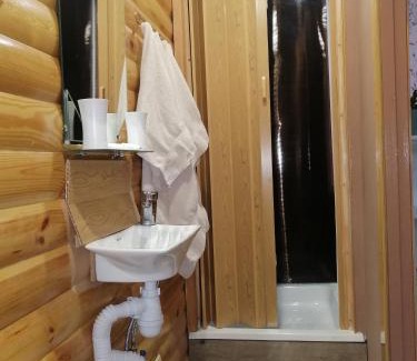 Petrovskoye Hotel | YELLOW UNLIMITED HOTEL 4