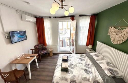 Taksim Apartment | Yellowhouse Room 6