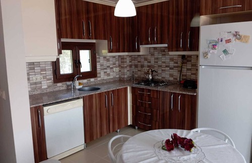 Foca House | YeniFoça Tatil Evi