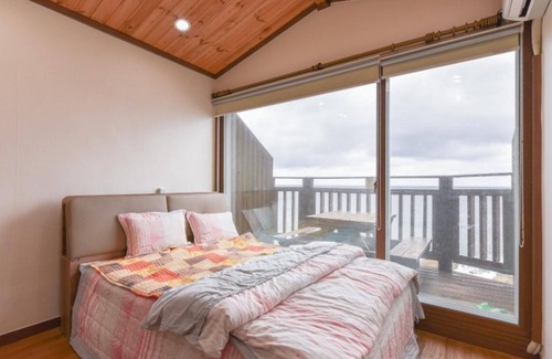 Yeongdeok House | Yeongdeok Taebo Pension