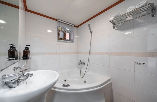 Yangpyeong-dong Hotel | Yeongdeungpo Must Stay Seonyudo