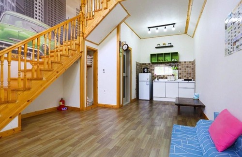 Yeongwol House | Yeongwol Donggang Castle Pension