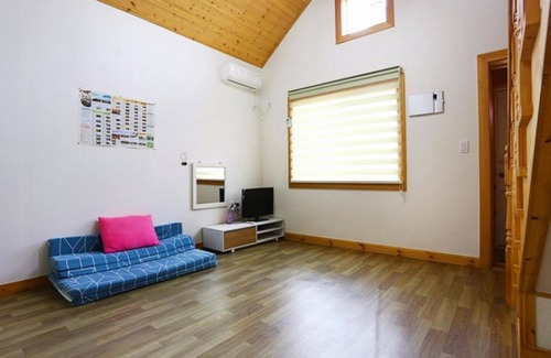 Yeongwol House | Yeongwol Donggang Castle Pension