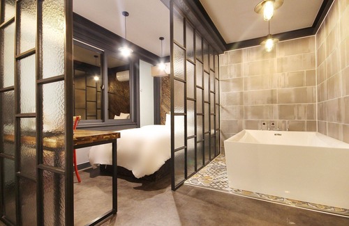 Yeosu Hotel | Yeosu 1st Avenue Hotel
