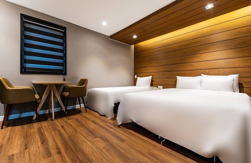 Hak-dong Hotel | Yeosu Asome Boutique Hotel