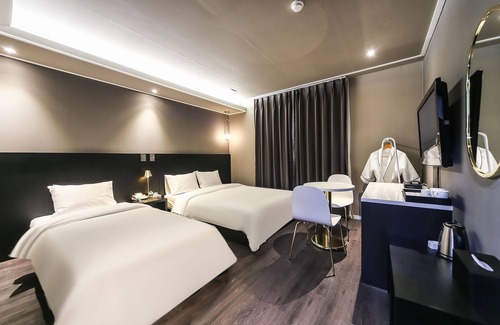 Yeosu Hotel | Yeosu Hotel L Crane